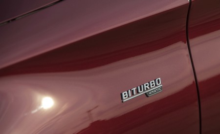2019 Mercedes-AMG C43 4MATIC Sedan (Color: Hyacinth Red) Badge Wallpapers 450x275 (62)
