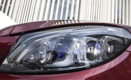 2019 Mercedes-AMG C43 4MATIC Sedan (Color: Hyacinth Red) Headlight Wallpapers 450x275 (58)