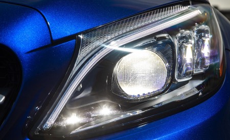 2019 Mercedes-AMG C43 Sedan (US-Spec) Headlight Wallpapers 450x275 (135)