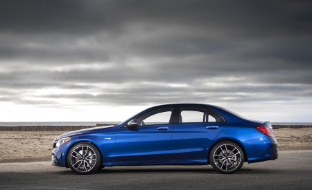 2019 Mercedes-AMG C43 Sedan (US-Spec) Side Wallpapers 450x275 (128)