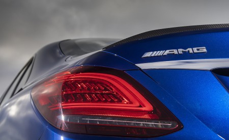 2019 Mercedes-AMG C43 Sedan (US-Spec) Tail Light Wallpapers 450x275 (138)