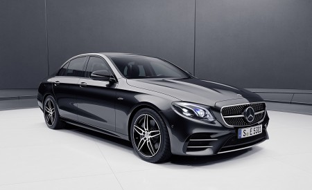 2019 Mercedes-AMG E53 Sedan Front Three-Quarter Wallpapers 450x275 (32)