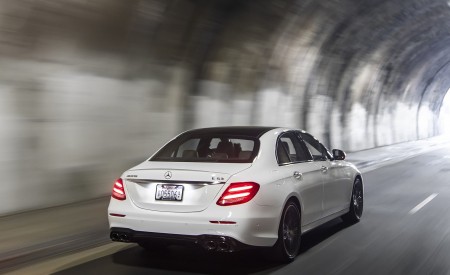 2019 Mercedes-AMG E53 Sedan Rear Three-Quarter Wallpapers 450x275 (14)