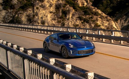 2019 Nissan 370Z Heritage Edition Front Three-Quarter Wallpapers 450x275 (25)