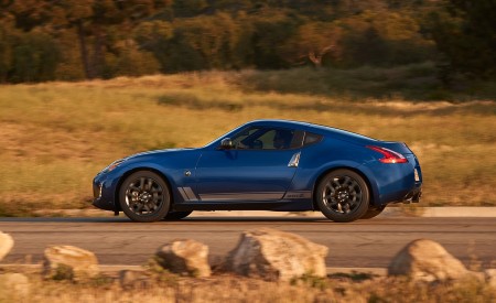 2019 Nissan 370Z Heritage Edition Side Wallpapers 450x275 (2)