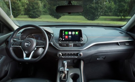 2019 Nissan Altima Interior Cockpit Wallpapers 450x275 (39)
