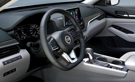 2019 Nissan Altima Interior Wallpapers 450x275 (20)