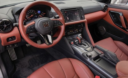 2019 Nissan GT-R Interior Wallpapers 450x275 (15)