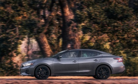 2019 Nissan Maxima Side Wallpapers 450x275 (16)