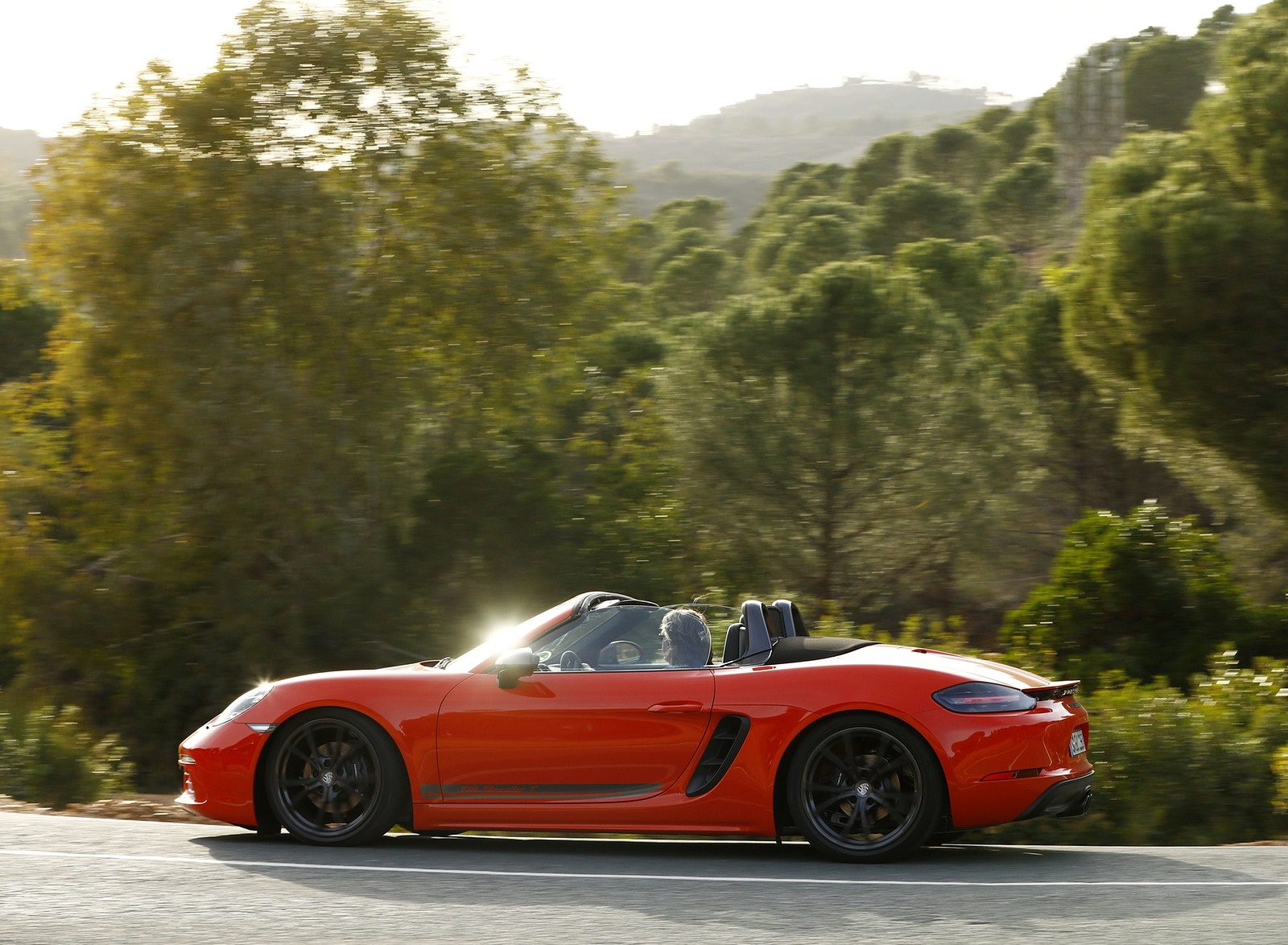 2019 Porsche 718 Boxster T (Color: Lava Orange) Side Wallpapers #62 of 133