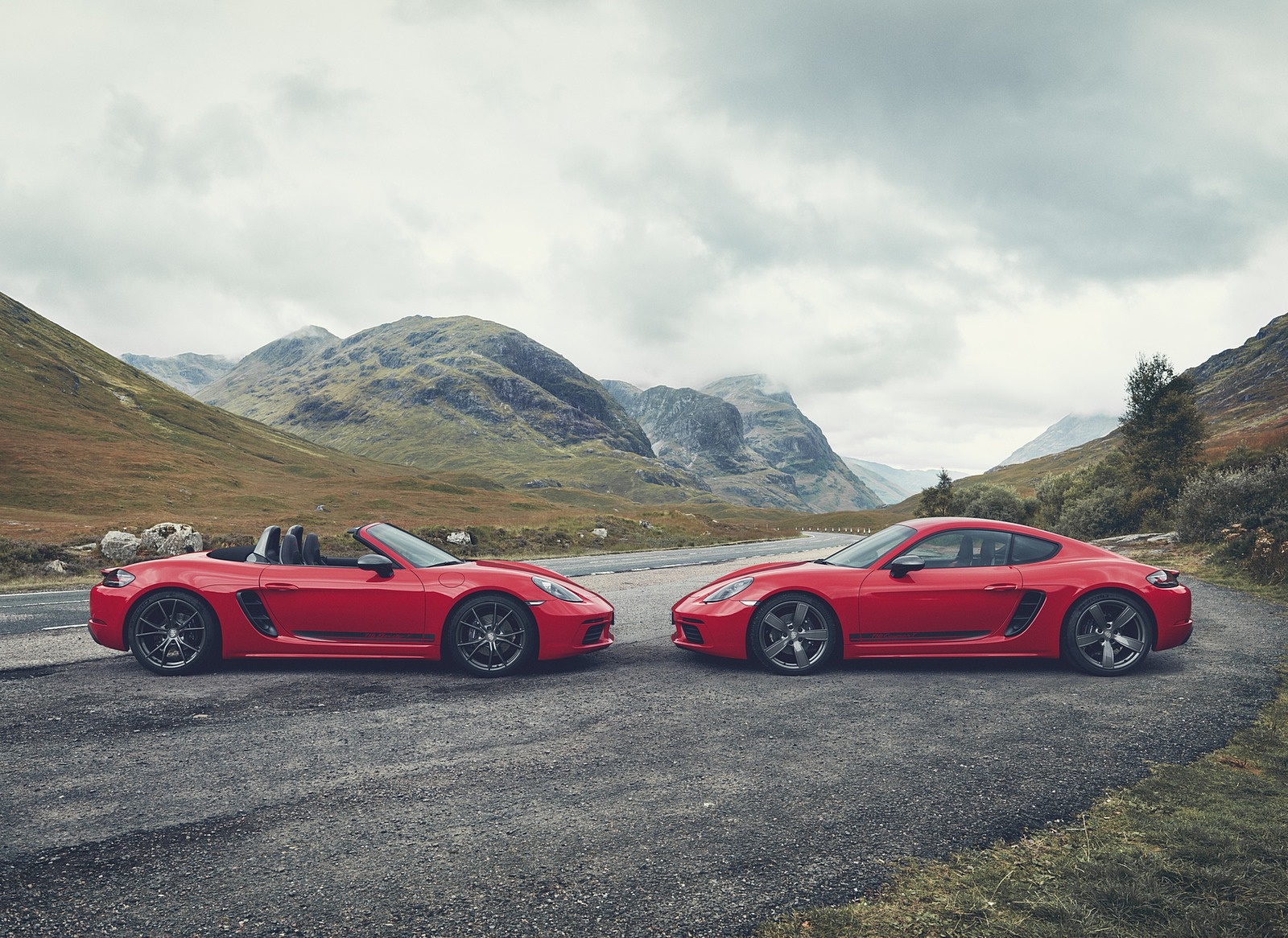 2019 Porsche 718 Boxster and Cayman T Side Wallpapers #103 of 133