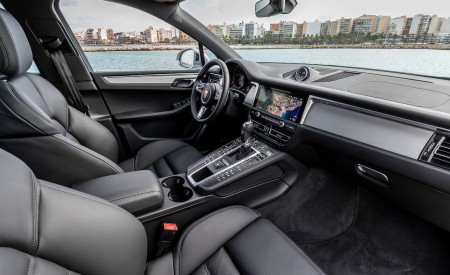 2019 Porsche Macan S (Color: Dolomite Silver Metallic) Interior Wallpapers 450x275 (72)