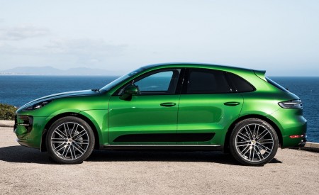 2019 Porsche Macan S (Color: Mamba Green Metallic) Side Wallpapers 450x275 (9)