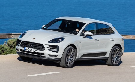 2019 Porsche Macan S Front Three-Quarter Wallpapers 450x275 (37)