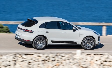 2019 Porsche Macan S Rear Three-Quarter Wallpapers 450x275 (40)