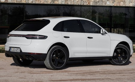 2019 Porsche Macan S Rear Wallpapers 450x275 (102)