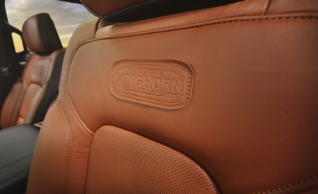 2019 Ram 1500 Laramie Longhorn Edition Interior Detail Wallpapers 450x275 (21)