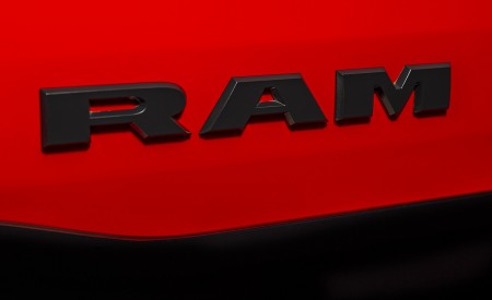 2019 Ram 1500 Rebel Detail Wallpapers 450x275 (27)