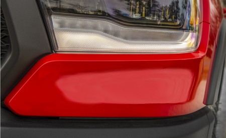 2019 Ram 1500 Rebel Headlight Wallpapers 450x275 (26)