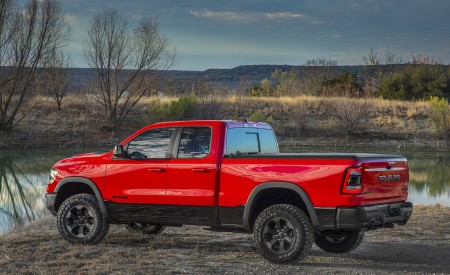 2019 Ram 1500 Rebel Rear Three-Quarter Wallpapers 450x275 (8)