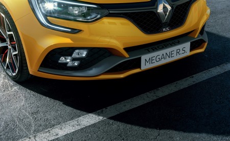 2019 Renault Megane R.S. Trophy Detail Wallpapers 450x275 (17)