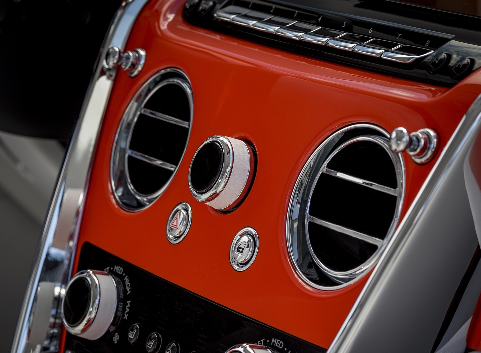 2019 Rolls-Royce Cullinan (Color: Fux Orange) Interior Detail Wallpapers #48 of 122