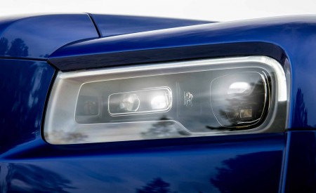 2019 Rolls-Royce Cullinan (Color: Salamanca Blue) Headlight Wallpapers 450x275 (18)