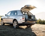 2019 Rolls-Royce Cullinan (Color: White Sands) Rear Wallpapers 150x120