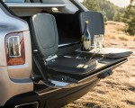 2019 Rolls-Royce Cullinan (Color: White Sands) Trunk Wallpapers 150x120