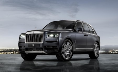 2019 Rolls-Royce Cullinan Front Three-Quarter Wallpapers 450x275 (104)