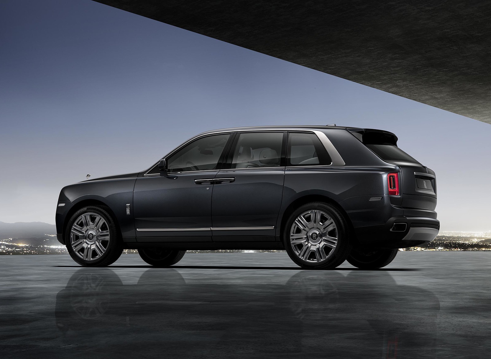 2019 Rolls-Royce Cullinan Side Wallpapers #106 of 122