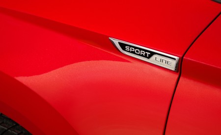 2019 Skoda Karoq Sportline Detail Wallpapers 450x275 (25)