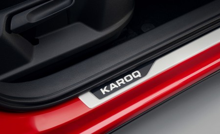 2019 Skoda Karoq Sportline Door Sill Wallpapers 450x275 (24)