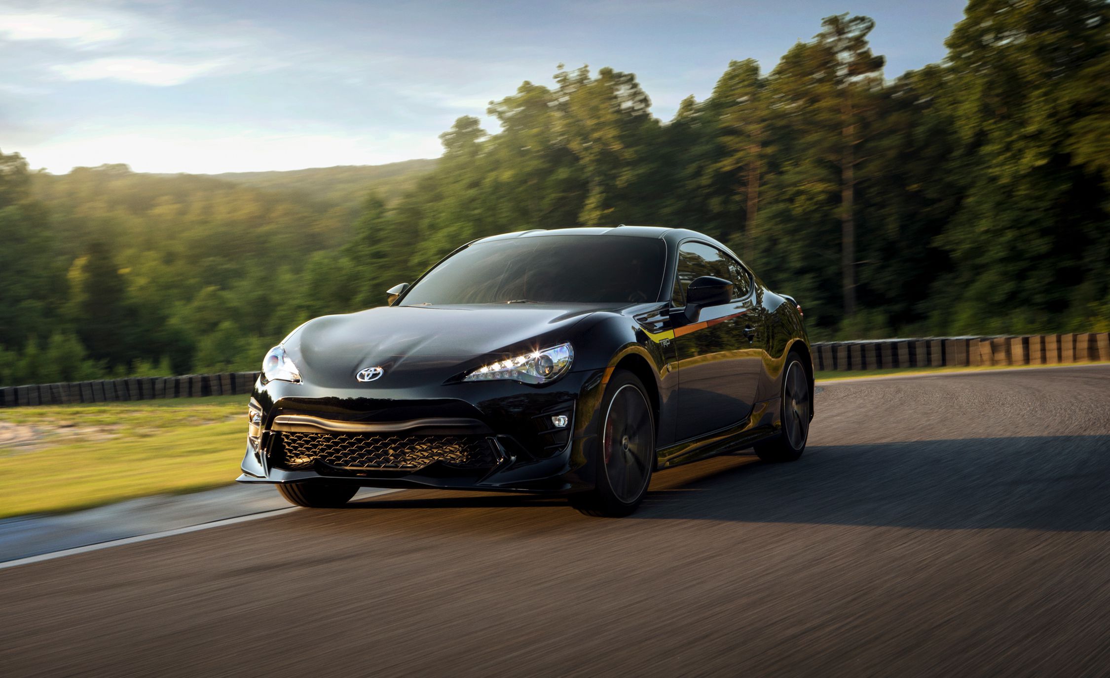 2019 Toyota 86 TRD Special Edition Front Three-Quarter Wallpapers #1 of 35