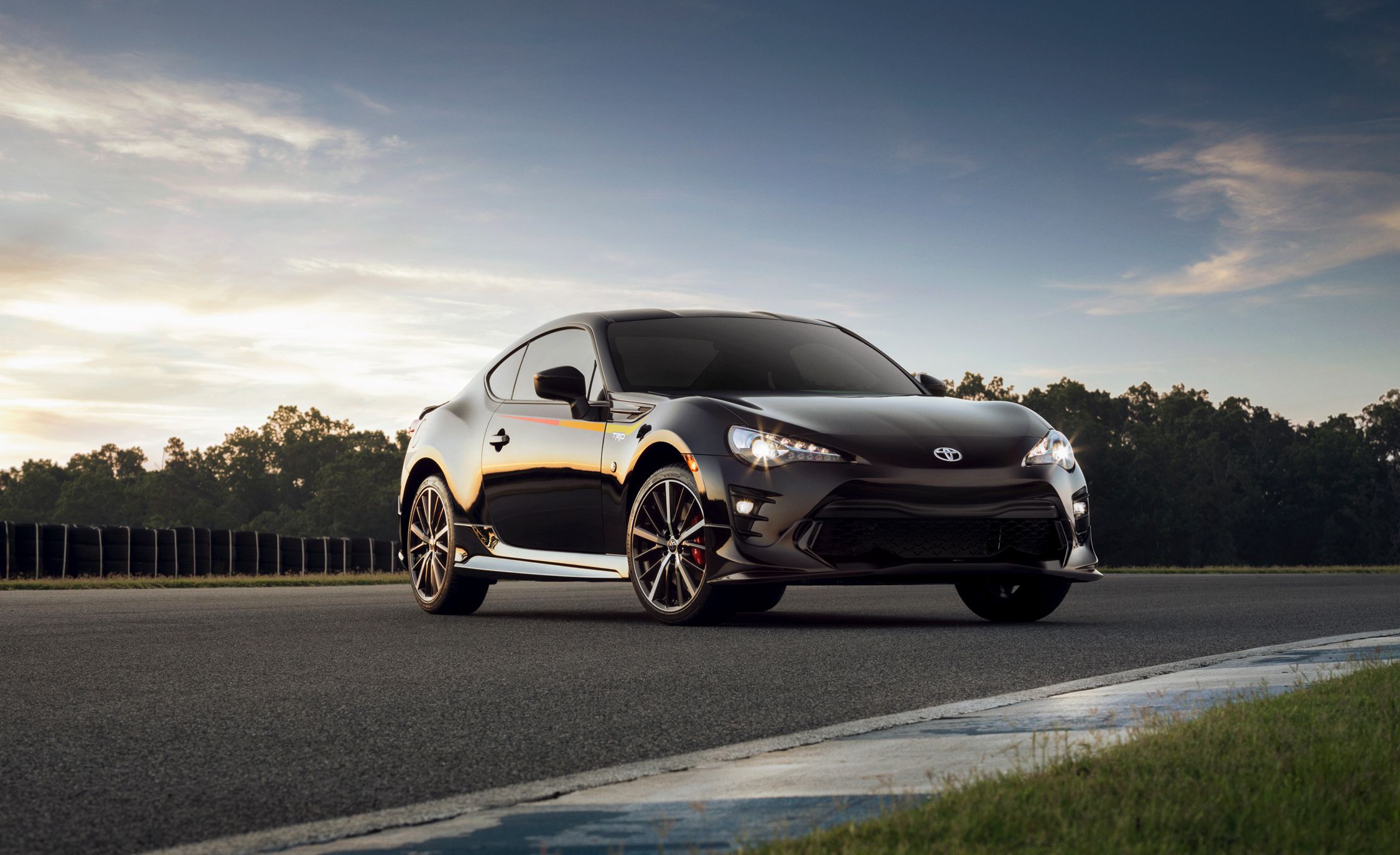 2019 Toyota 86 TRD Special Edition Front Three-Quarter Wallpapers #13 of 35