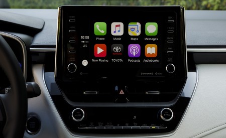 2019 Toyota Corolla Hatchback Central Console Wallpapers 450x275 (50)
