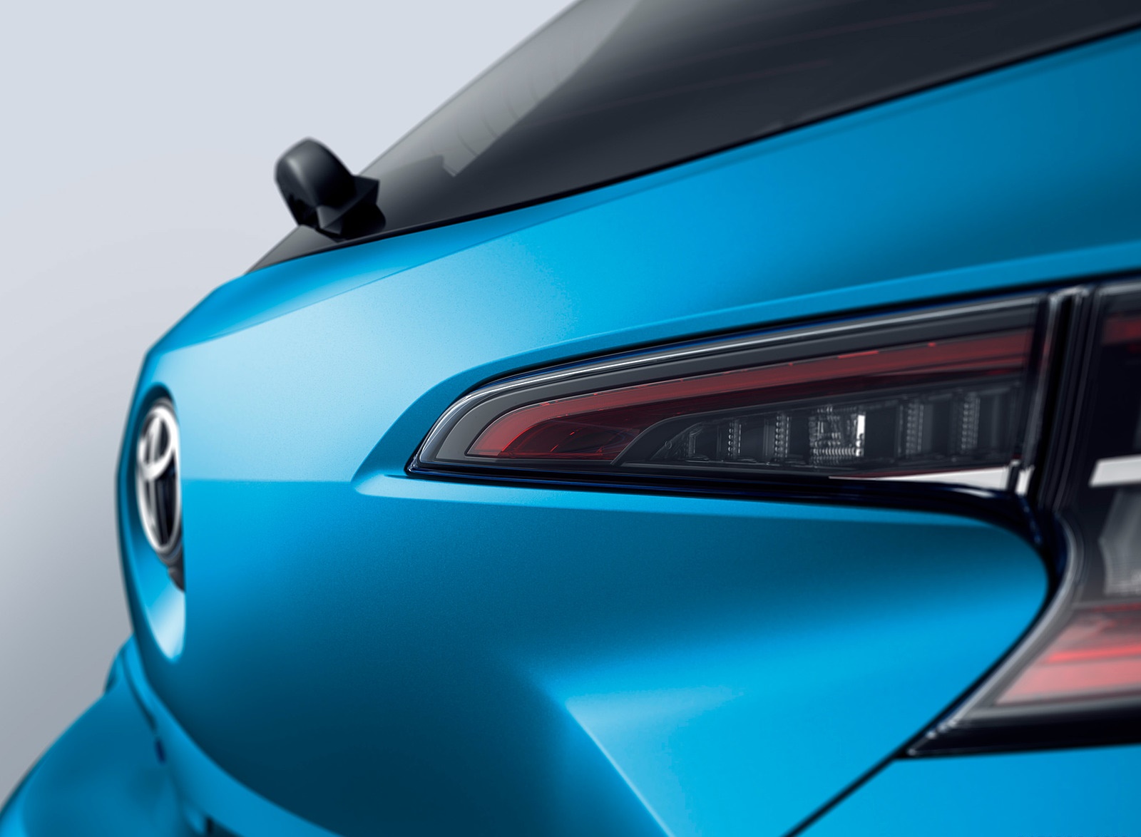 2019 Toyota Corolla Hatchback Detail Wallpapers (14)