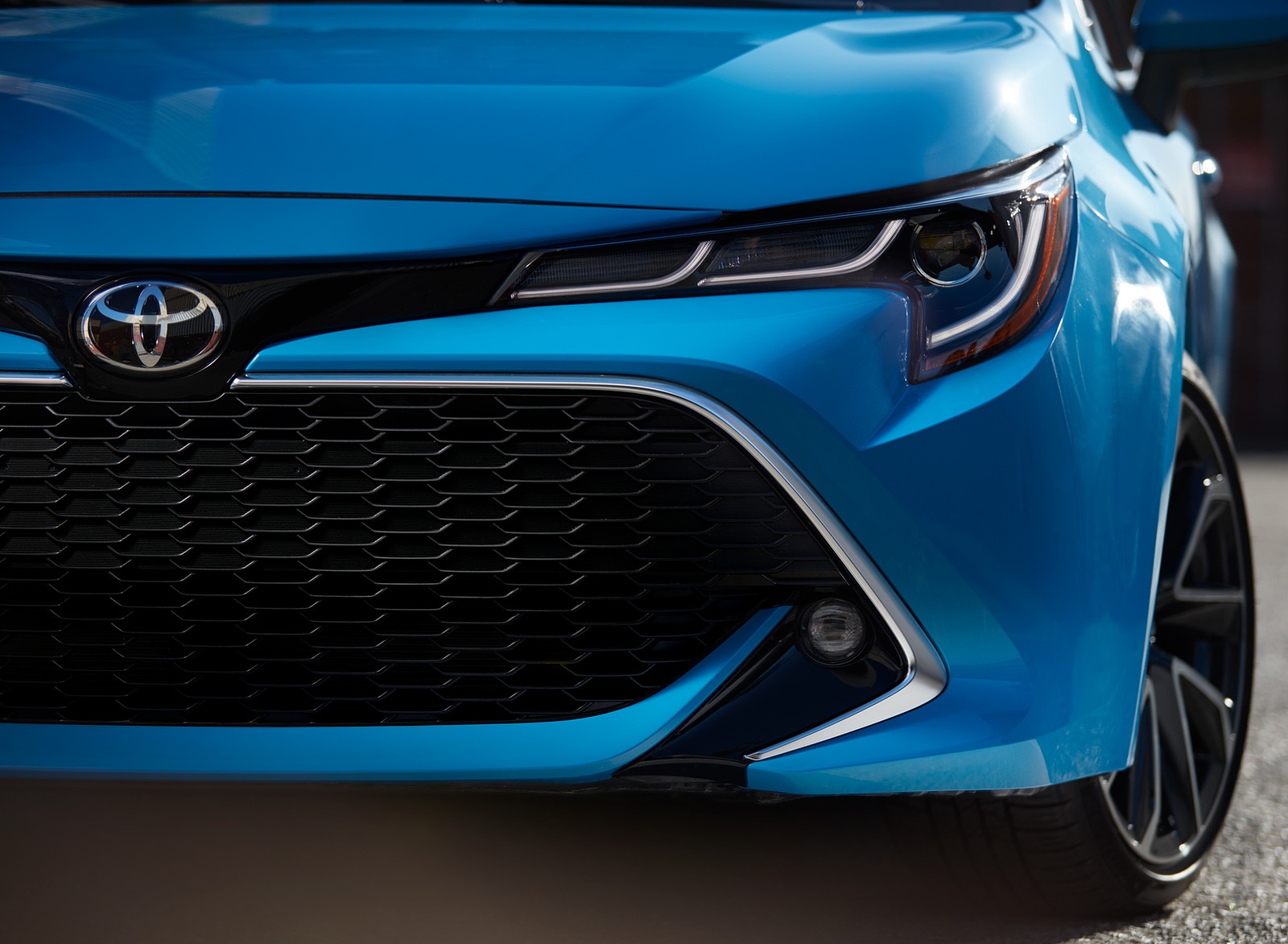 2019 Toyota Corolla Hatchback Grill Wallpapers (13)