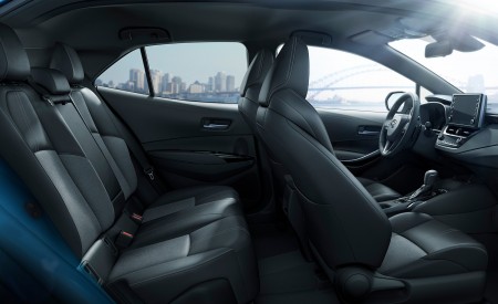 2019 Toyota Corolla Hatchback Interior Seats Wallpapers 450x275 (15)