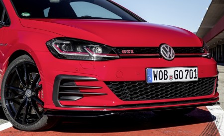 2019 Volkswagen Golf GTI TCR Detail Wallpapers 450x275 (70)