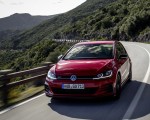 2019 Volkswagen Golf GTI TCR Front Three-Quarter Wallpapers 150x120 (51)
