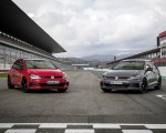 2019 Volkswagen Golf GTI TCR Front Wallpapers 150x120 (10)