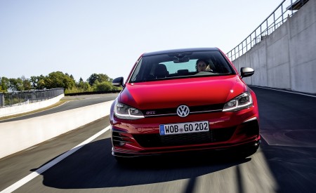 2019 Volkswagen Golf GTI TCR Front Wallpapers 450x275 (54)
