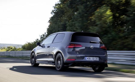2019 Volkswagen Golf GTI TCR Rear Three-Quarter Wallpapers 450x275 (34)