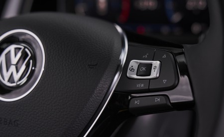 2019 Volkswagen Jetta SEL Interior Detail Wallpapers 450x275 (46)