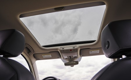 2019 Volkswagen Jetta SEL Panoramic Roof Wallpapers 450x275 (45)