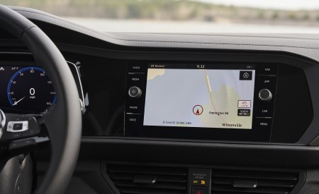 2019 Volkswagen Jetta SEL Premium Central Console Wallpapers 450x275 (84)