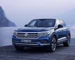 2019 Volkswagen Touareg Elegance Front Three-Quarter Wallpapers 150x120 (45)