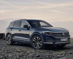 2019 Volkswagen Touareg Elegance Front Three-Quarter Wallpapers 150x120 (44)