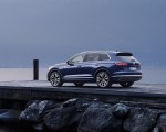 2019 Volkswagen Touareg Elegance Rear Three-Quarter Wallpapers 150x120 (48)